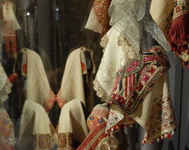 The magic of textiles – Traditional clothing from the Ethnographic Museum's collection: materials, tools and manufacturing techniques