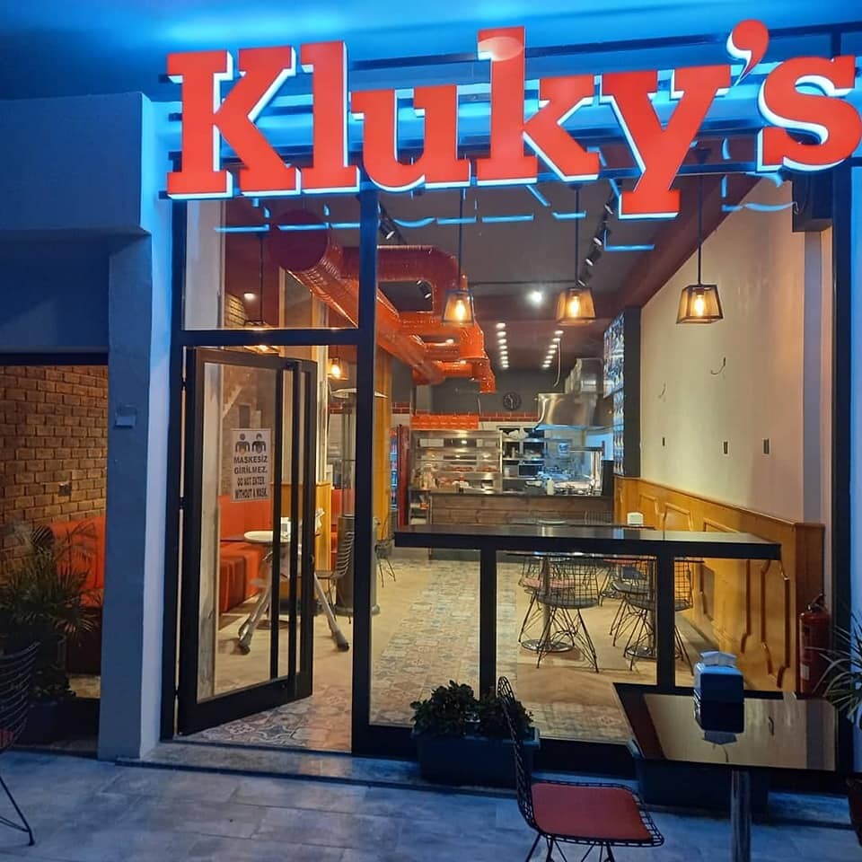Kluky's Chicken & Burgers