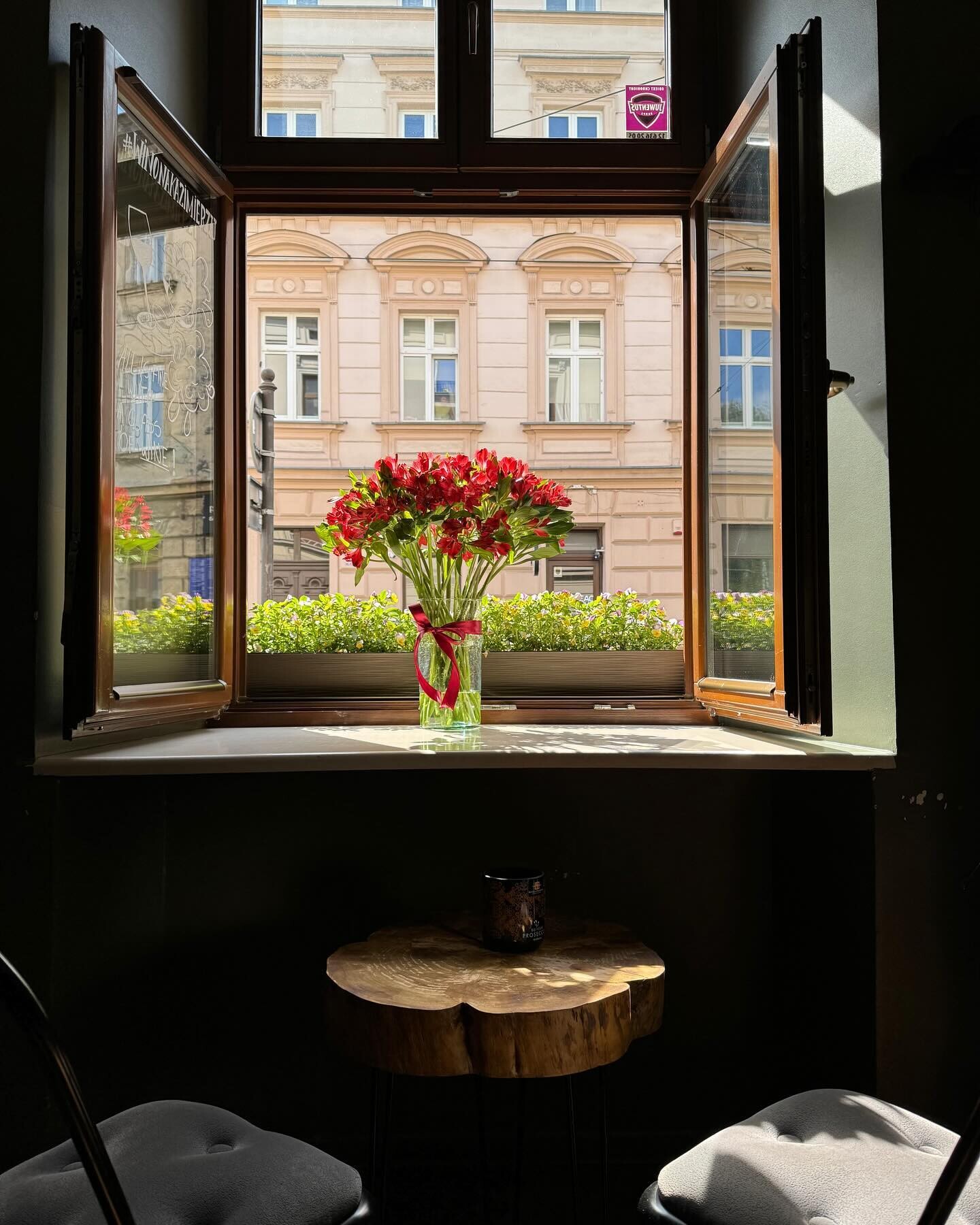 Czarna Owca Wino Bar