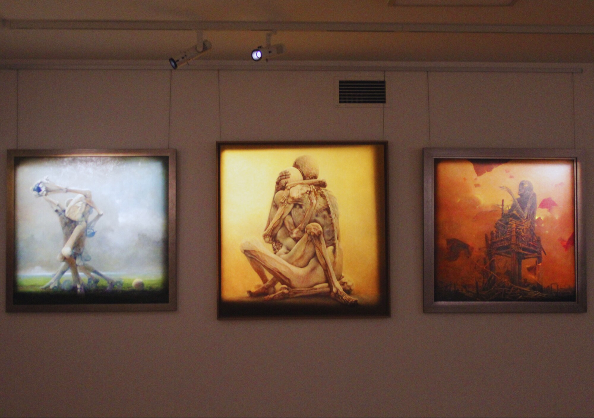 Beksinski - Collection of Anna and Piotr Dmochowski 
