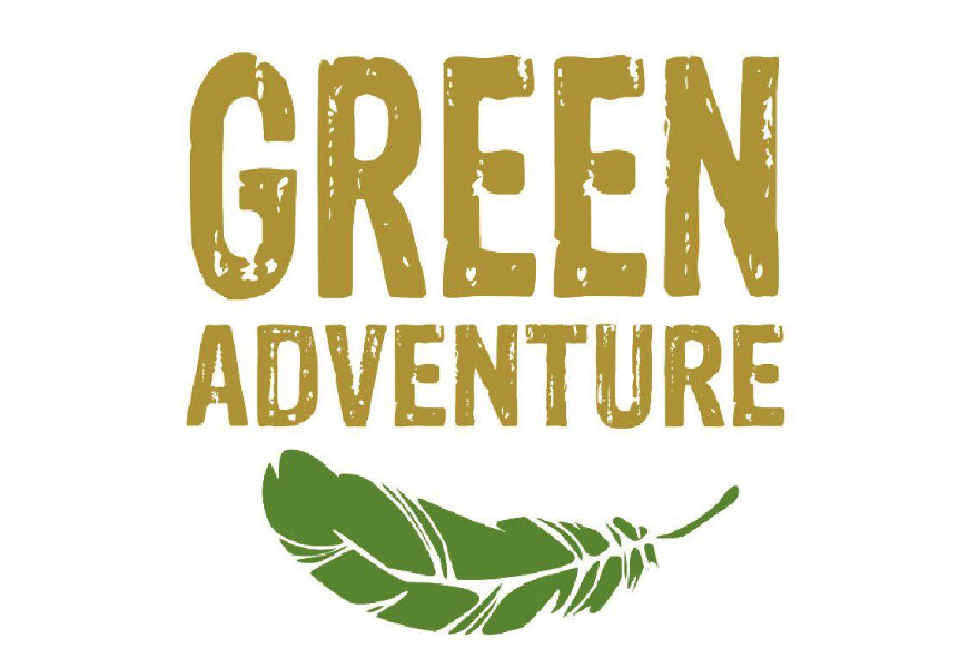Bear watching Green Adventure
