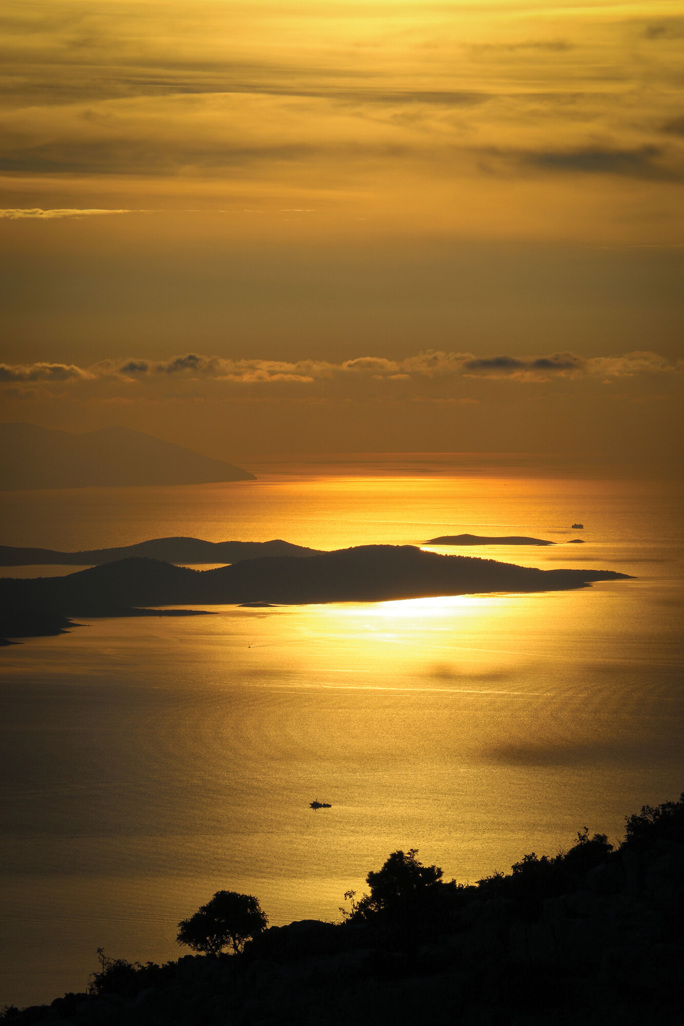 Island hiking