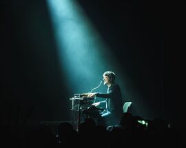 Chui Reaches for the Stars: A Stellar New Album and Tour