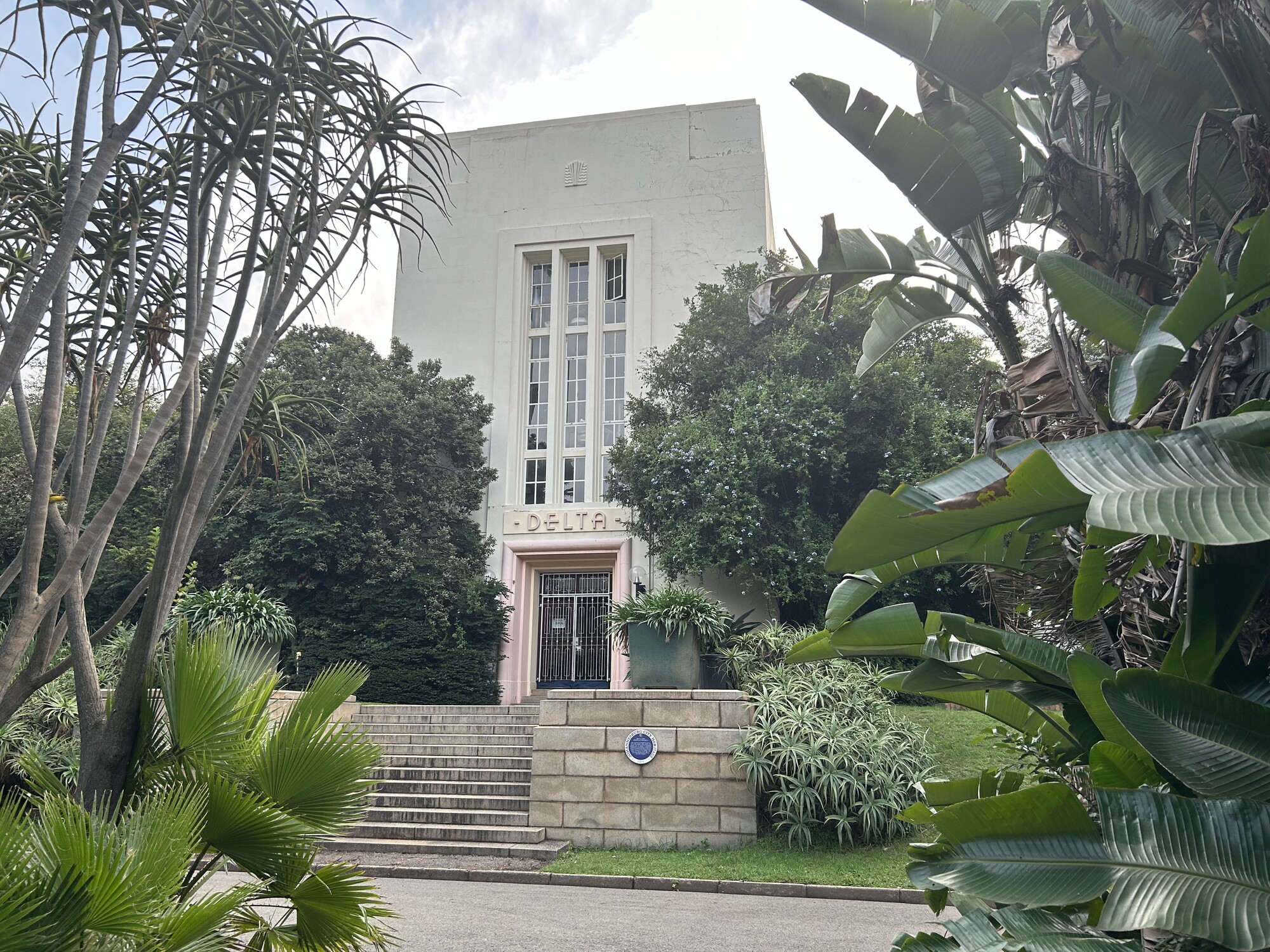 Delta Park and surrounds: A guide to Blairgowrie, Craighall, and Victory Park