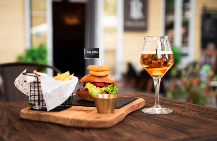Rina Bistro