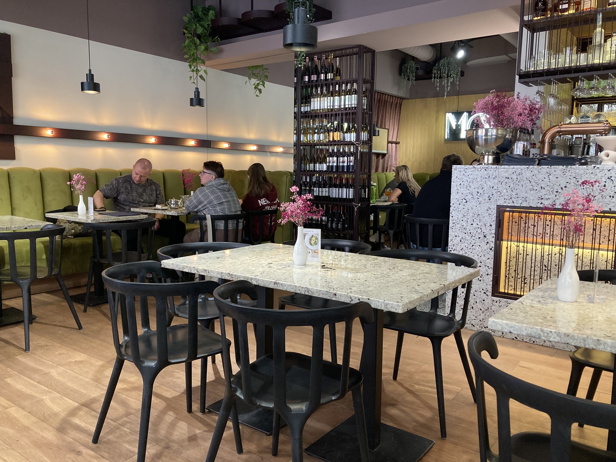 co mo bar & bistrot