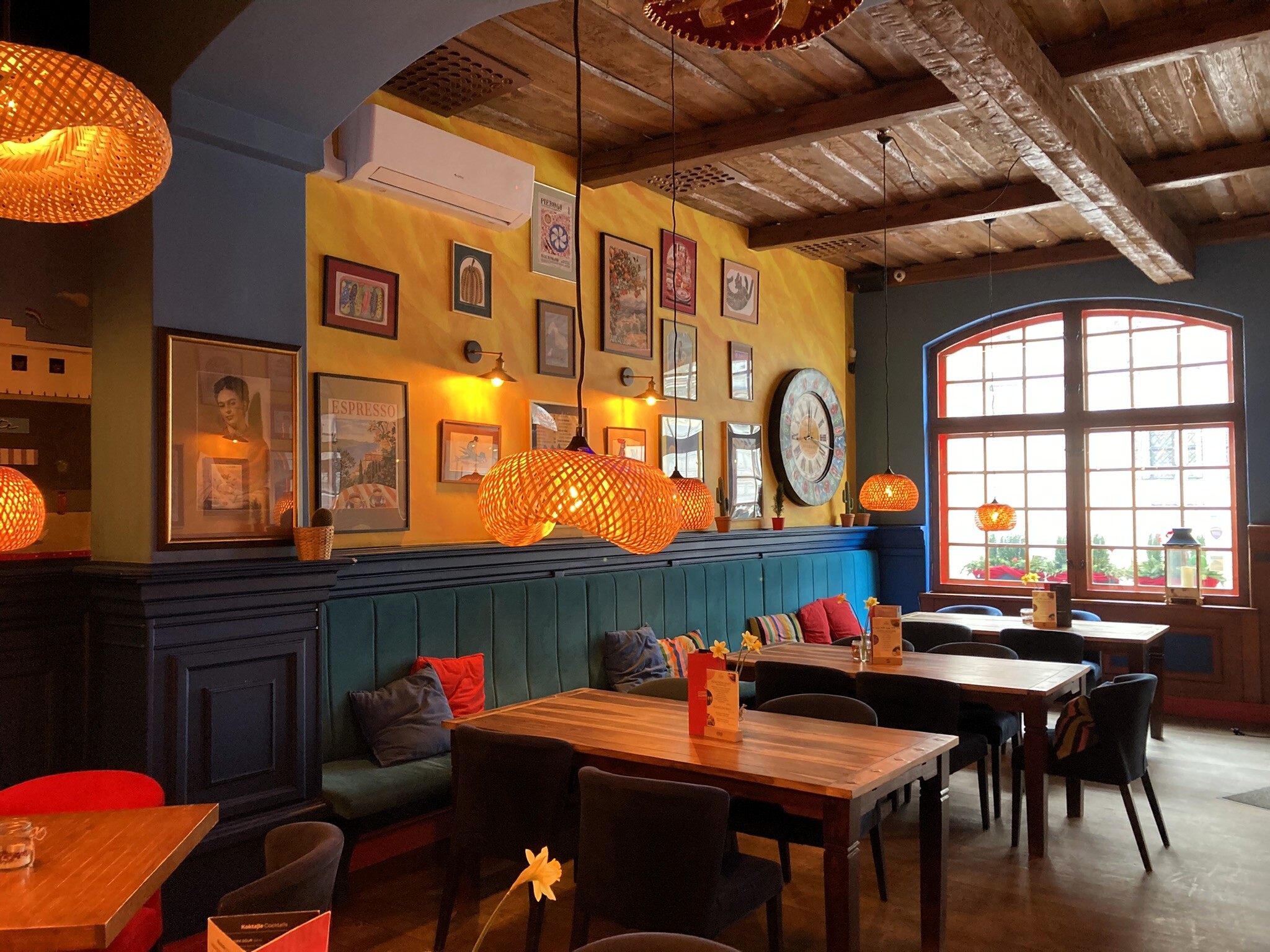 Czerwone Sombrero Global Food & Cocktail Bar