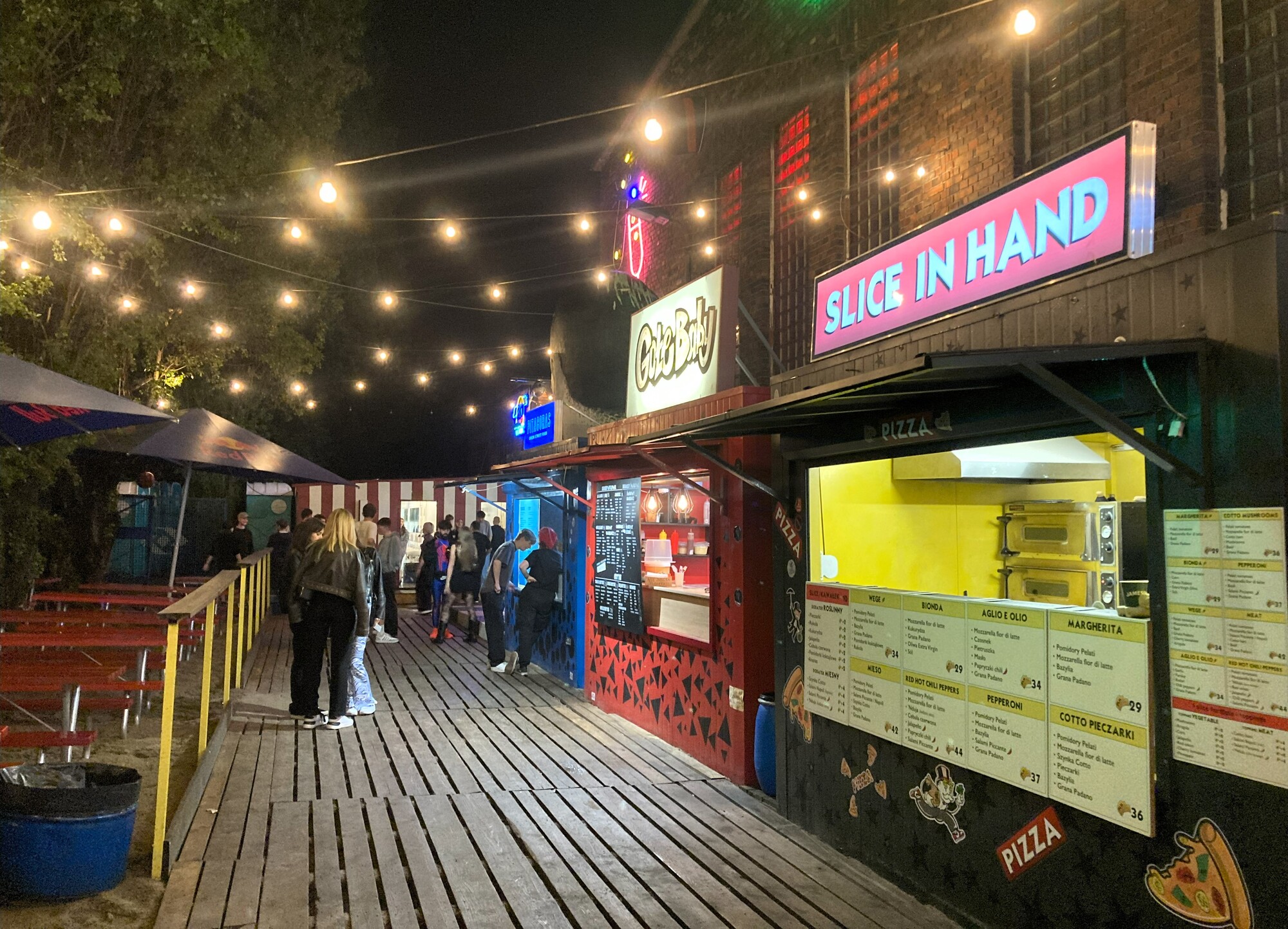 Social Night Market