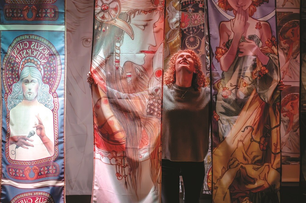 Alphonse Mucha – The Magic of Art Nouveau