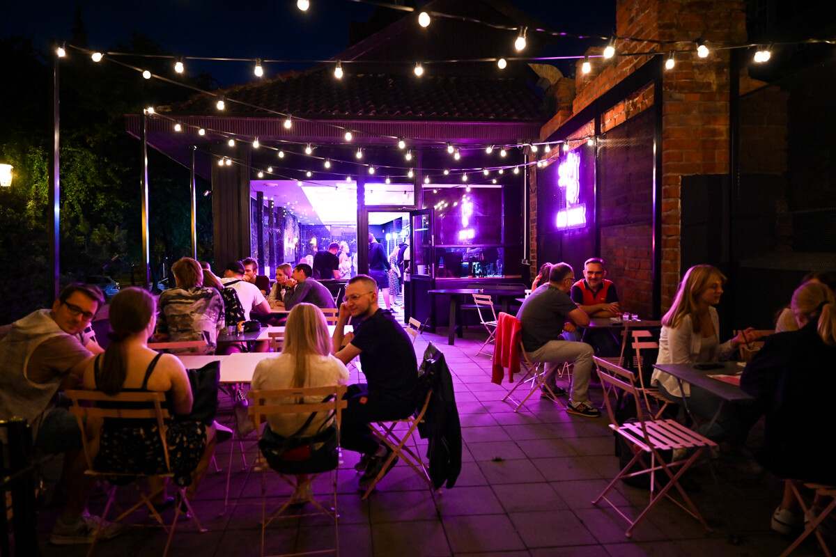 LUMI Shot Cocktail Bar
