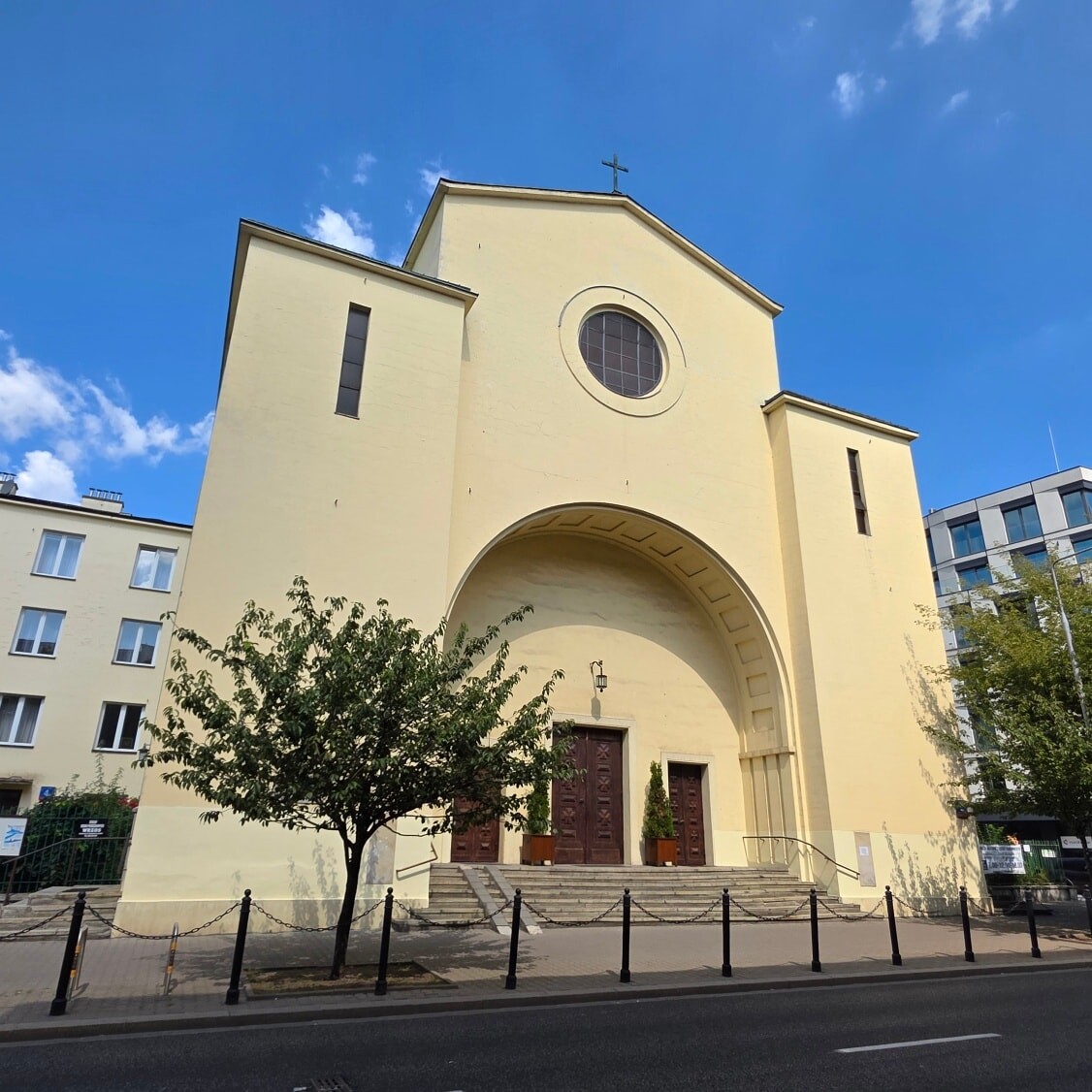 St Paul's English Speaking Catholic Parish