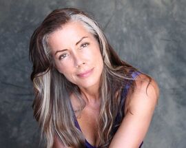 Live at The Troyeville: Wendy Oldfield and Friends, and Rich Man Blue