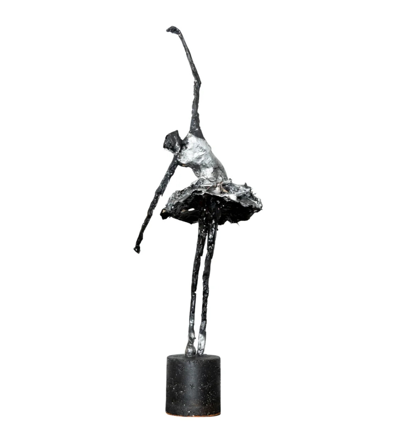 Solo exhibition: 'Sepekere' by Mmutla Mashishi at Asisebenze Art Gallery