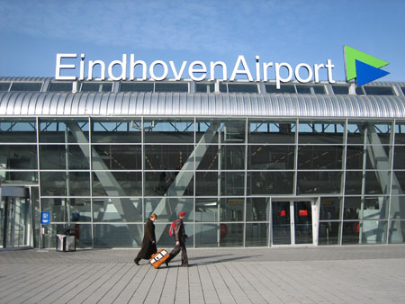 eindhoven airport netherlands parkeren tilburg terminal hollanda schiphol