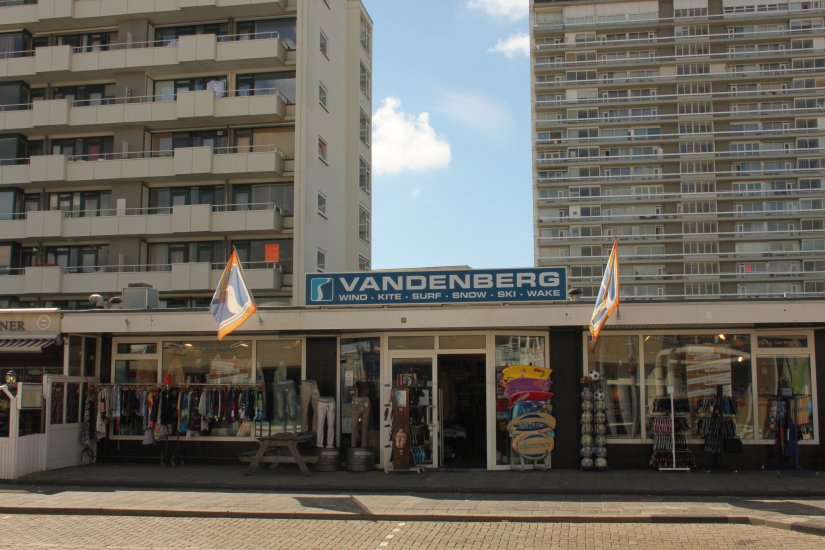 Van den Berg Surf Zandvoort Amsterdam