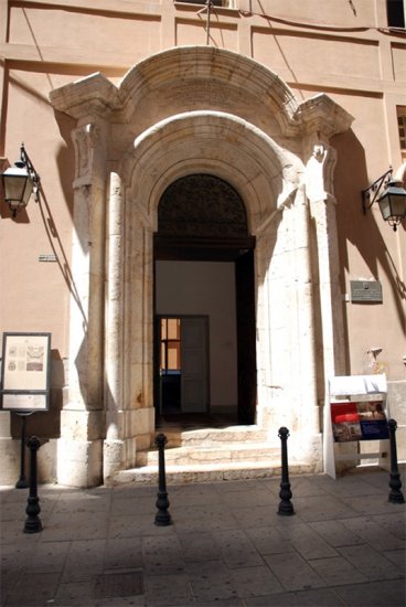 Cagliari University Library (Biblioteca Universitaria)