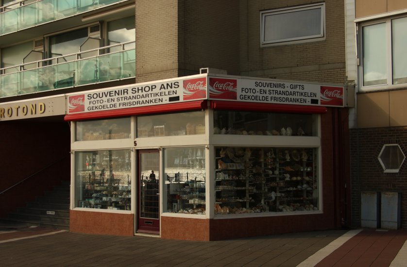 Ans Souvenir Shop