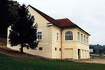Istenič