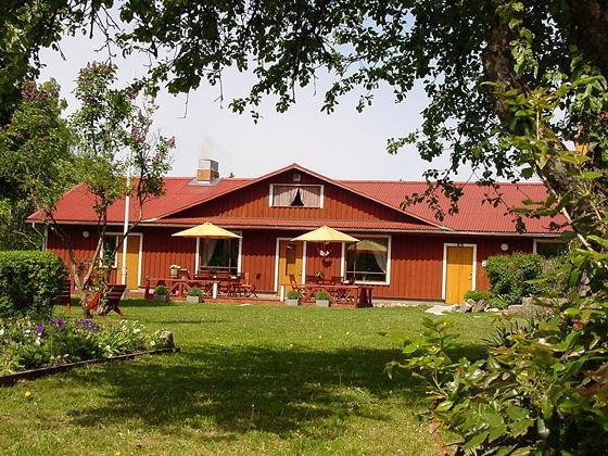 Linnamehe Guest Farm