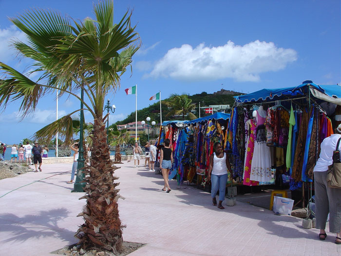 Marigot Market SintMaarten Shopping