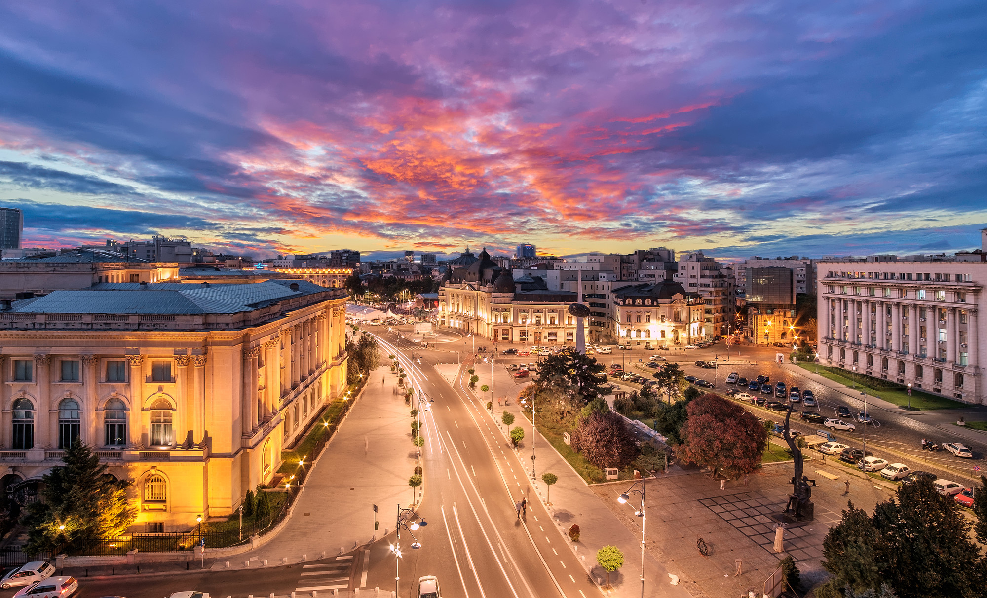 Piata Revolutiei Sightseeing Bucharest