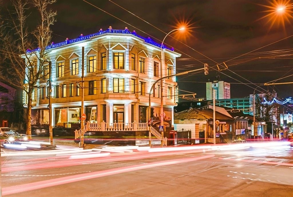 hotel chisinau preturi