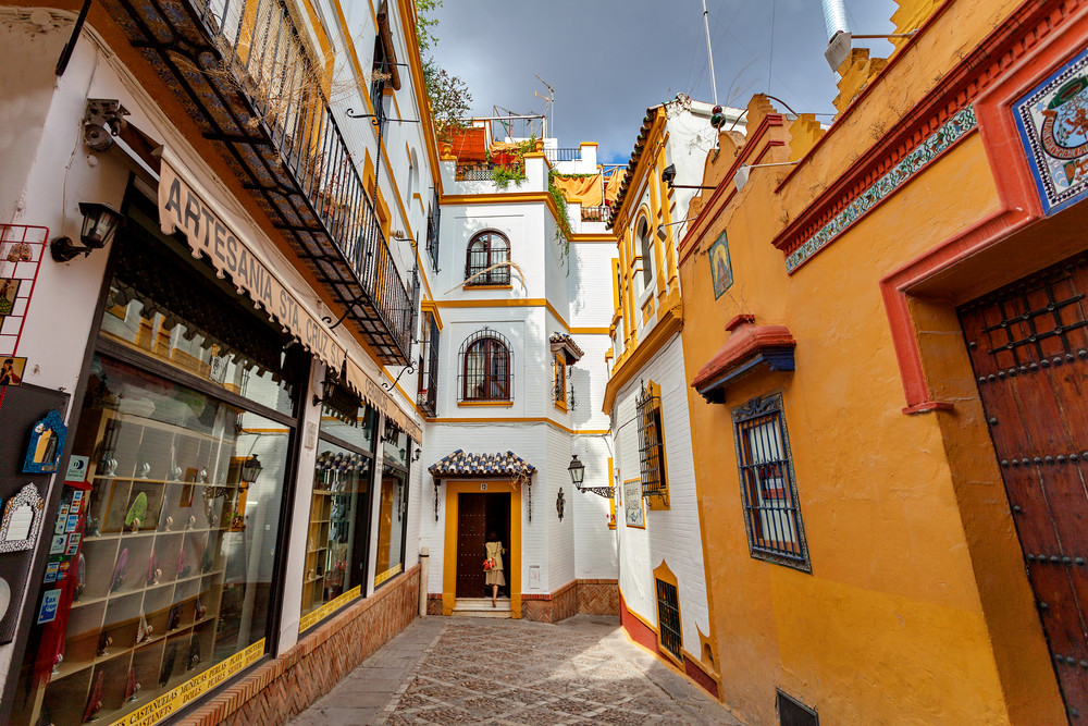 Barrio de Santa Cruz | Sightseeing | Seville