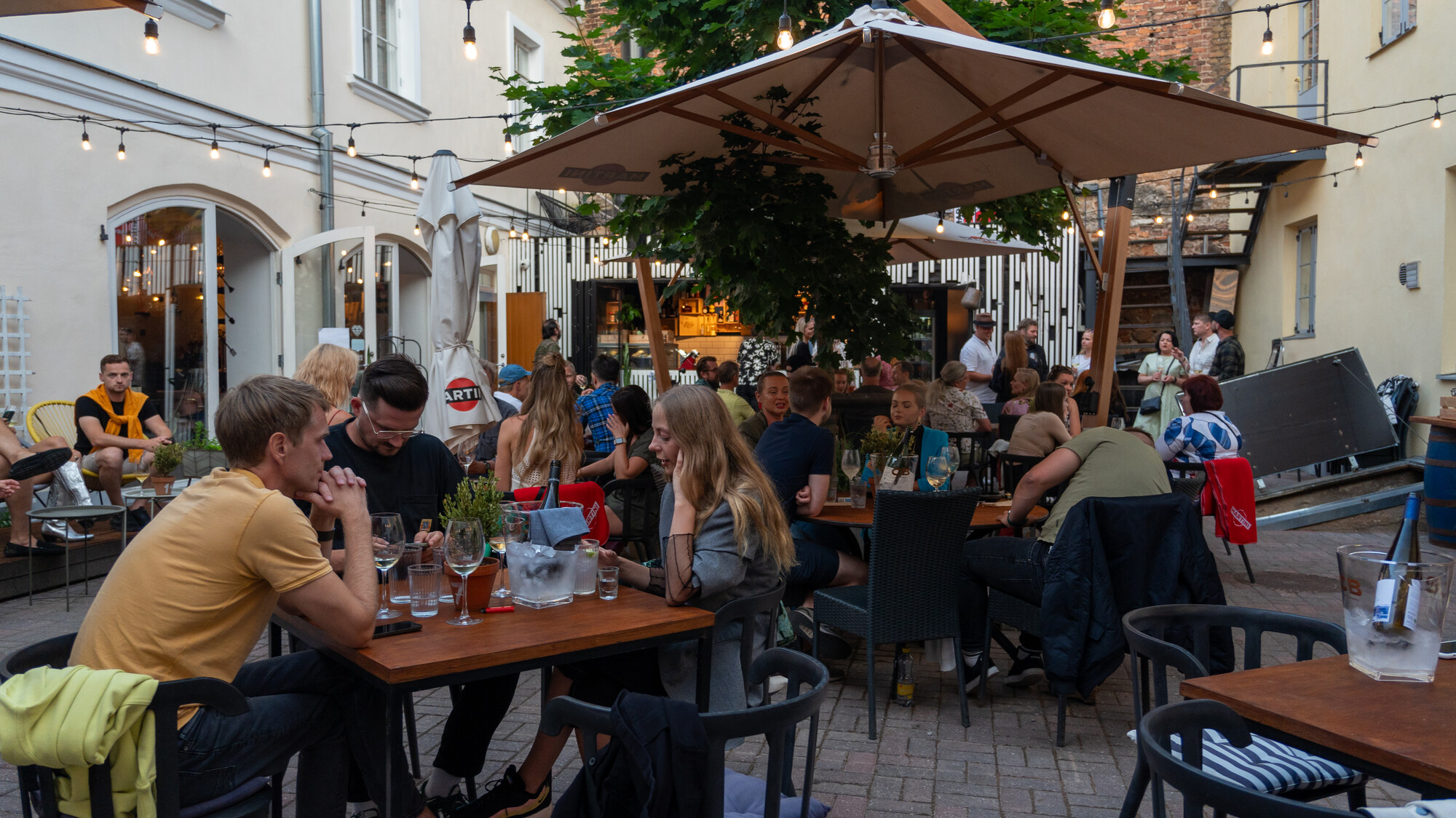 Vint Veinibaar & Tapas | Nightlife | Tartu