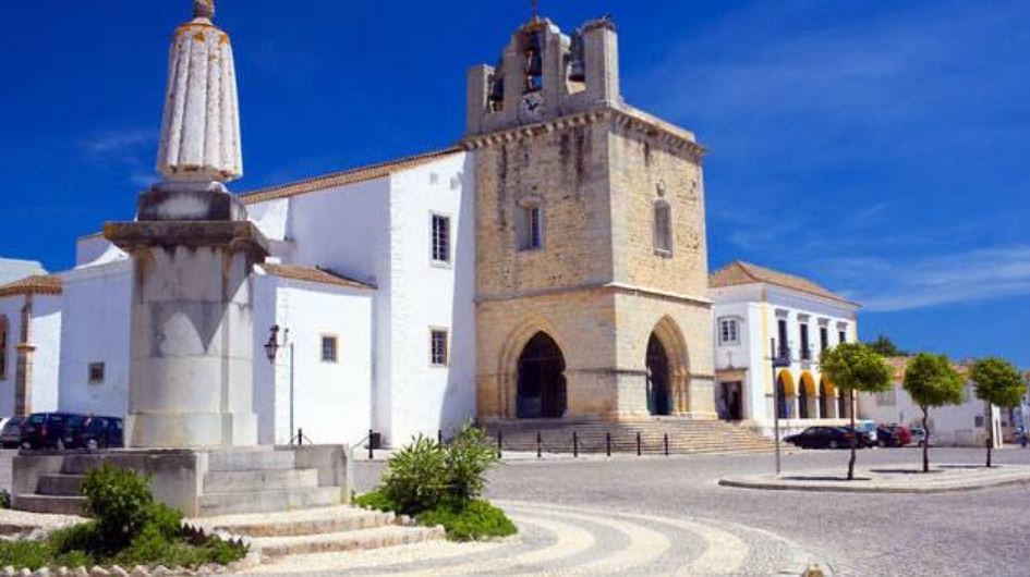 Faro Cathedral Sightseeing The Algarve 1638