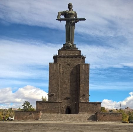 Mother Armenia Monument | Sightseeing | Yerevan