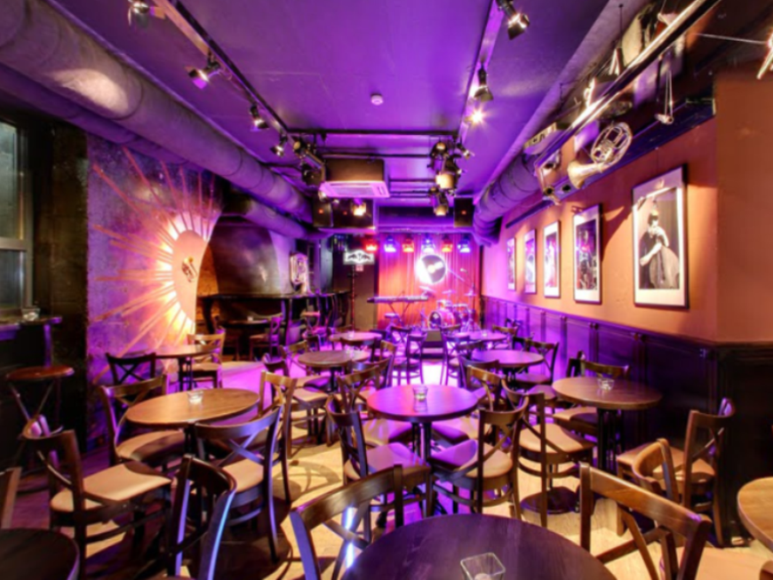 Jazz Cellar 11