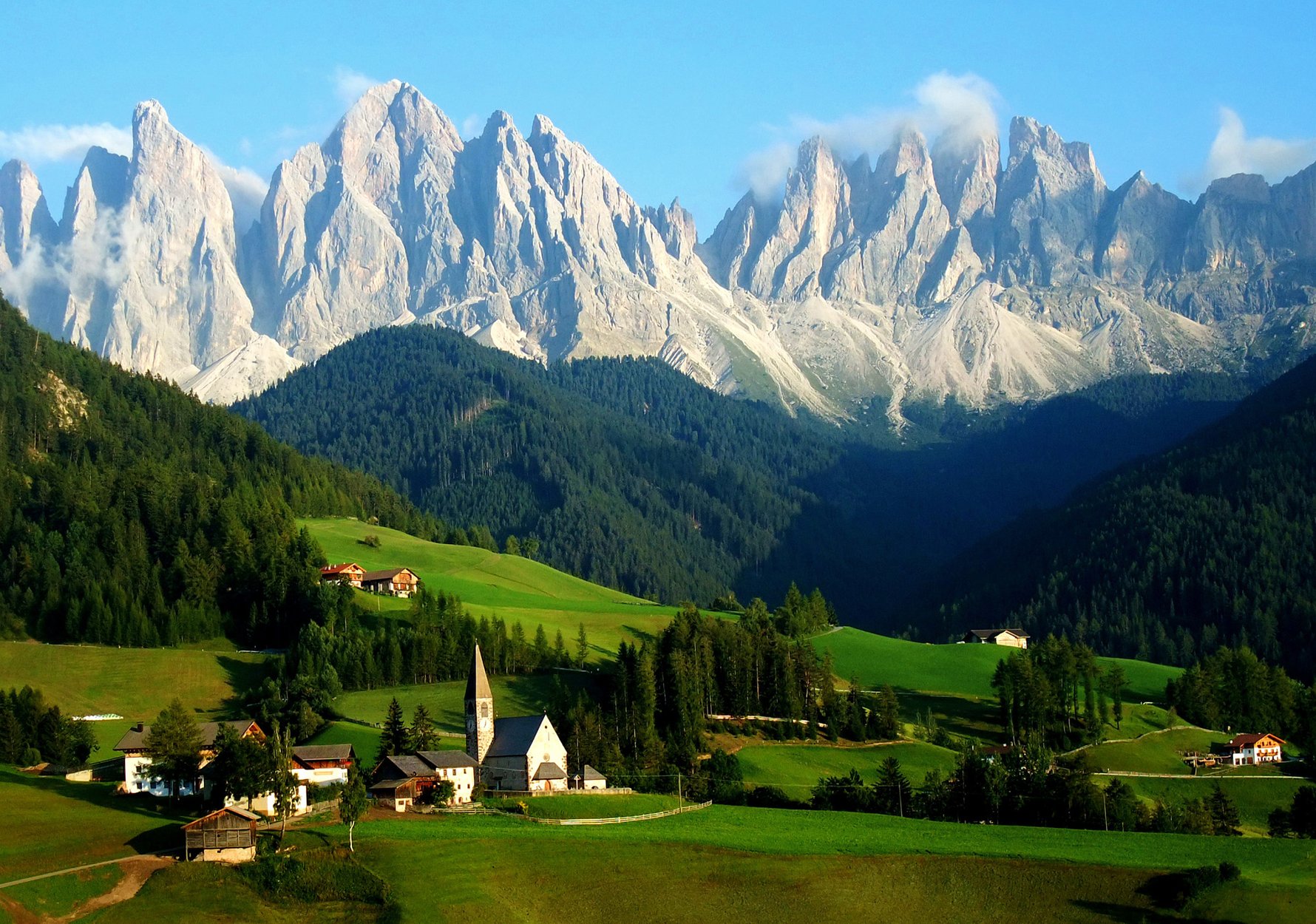 visit dolomites in summer