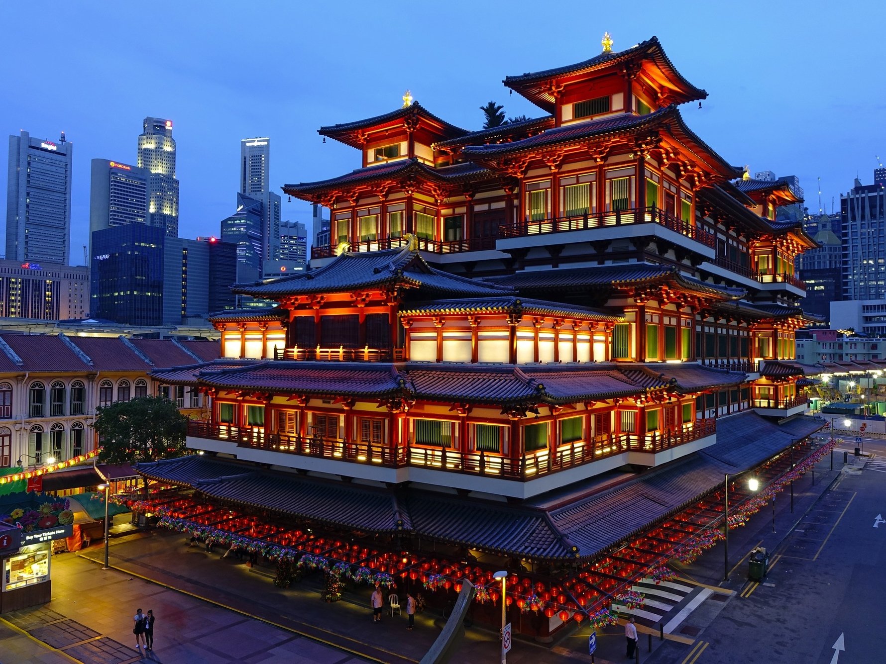 24 Hours in Singapore - Chinatown, Temple of the Tooth © Jason Goh from Pixabay