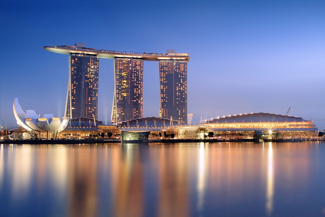 Best Casinos in London and Abroad - Marina Sands © CC