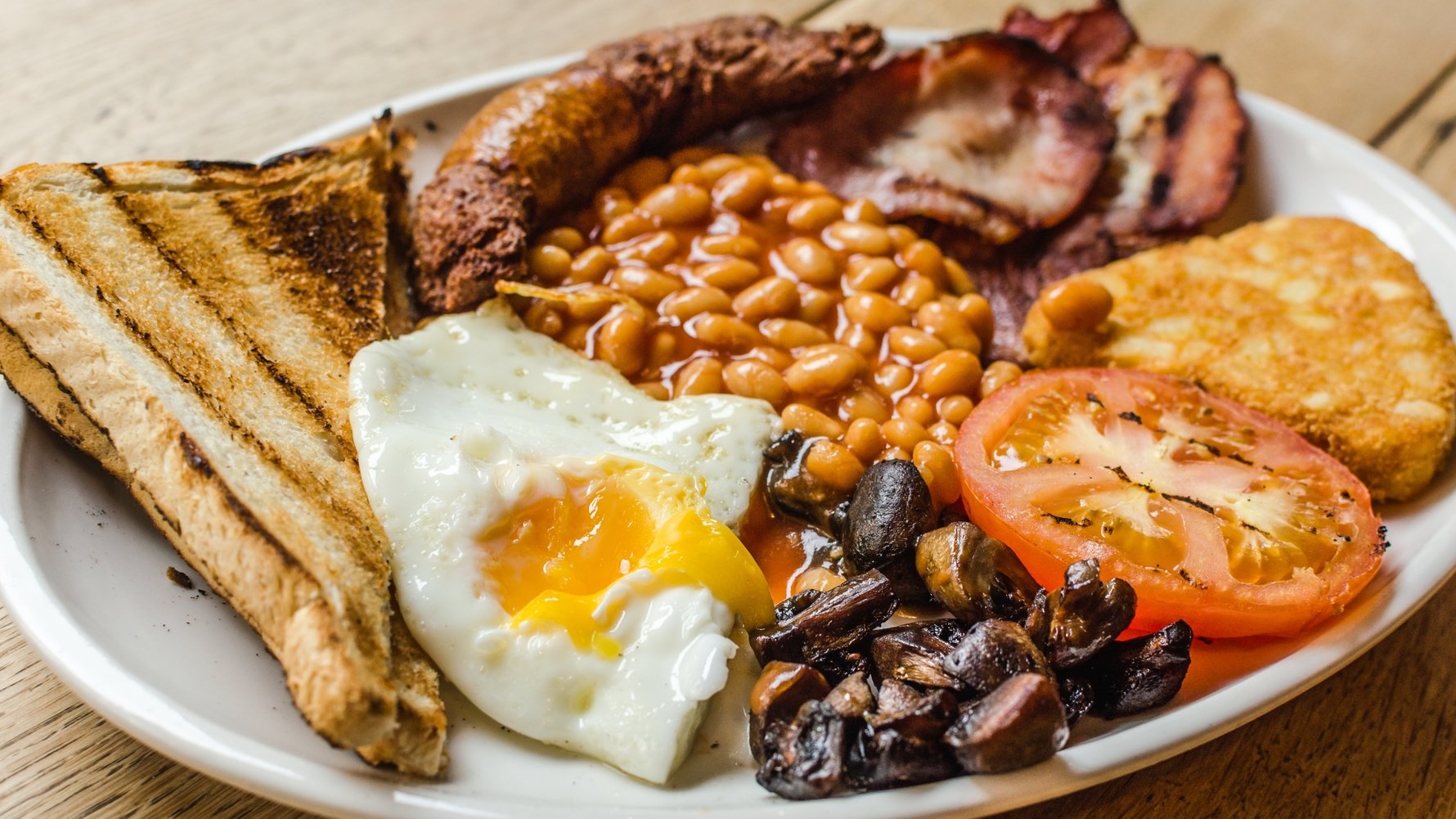 © valeriiaarnaud Shutterstock.com Full English Breakfast