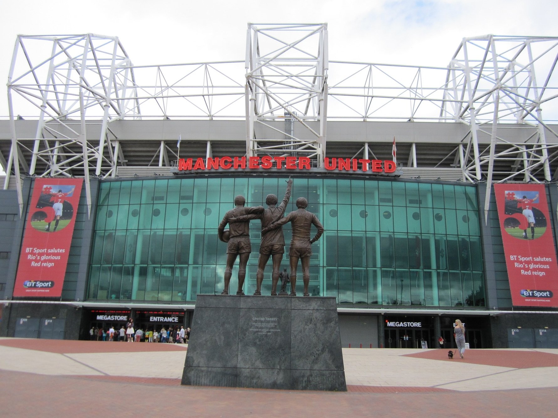 Guide to Old Trafford, Home of Manchester United in Manchester England © Karina Setiawan - Pixabay 