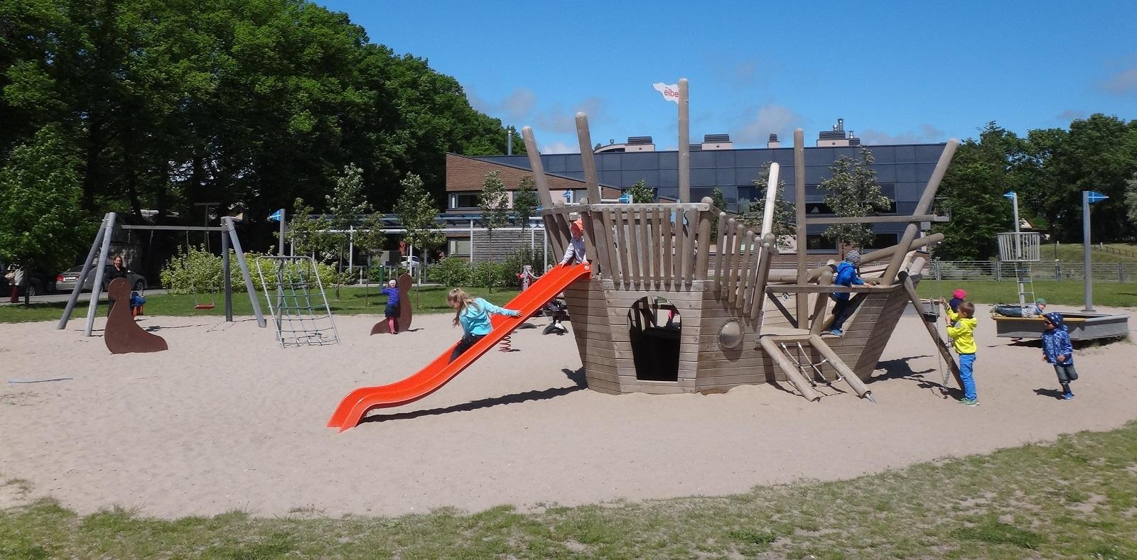 Vallikääru playpark