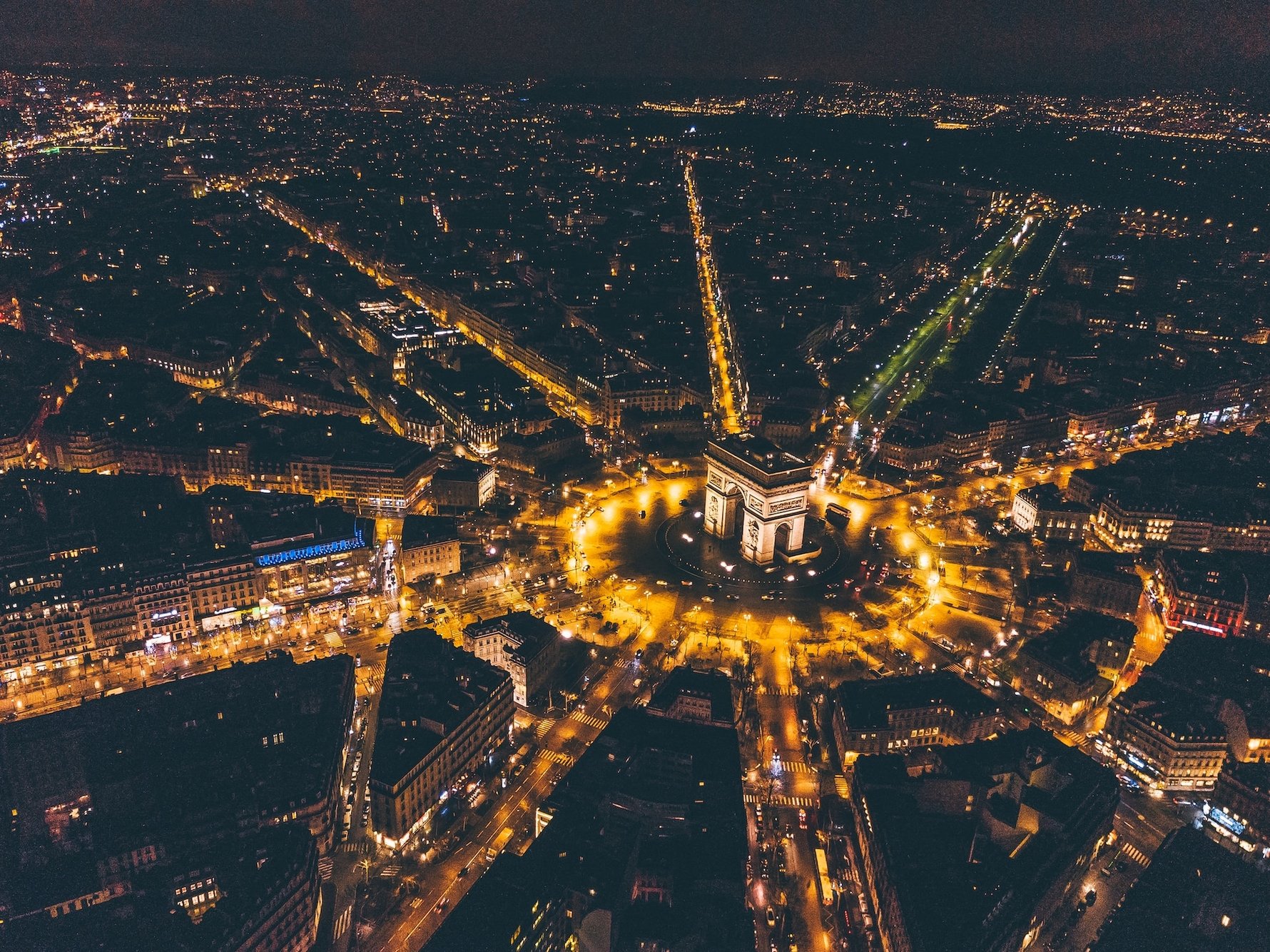 5 European Cities Thrill Seekers will Love - Paris © alexus-goh-unsplash