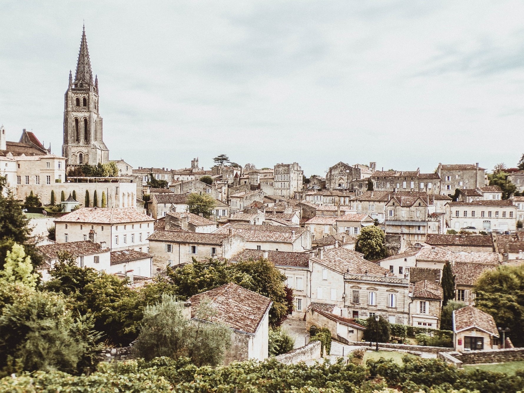 The Best Cities to Visit in France - Bordeaux © pexels-niki-nagy