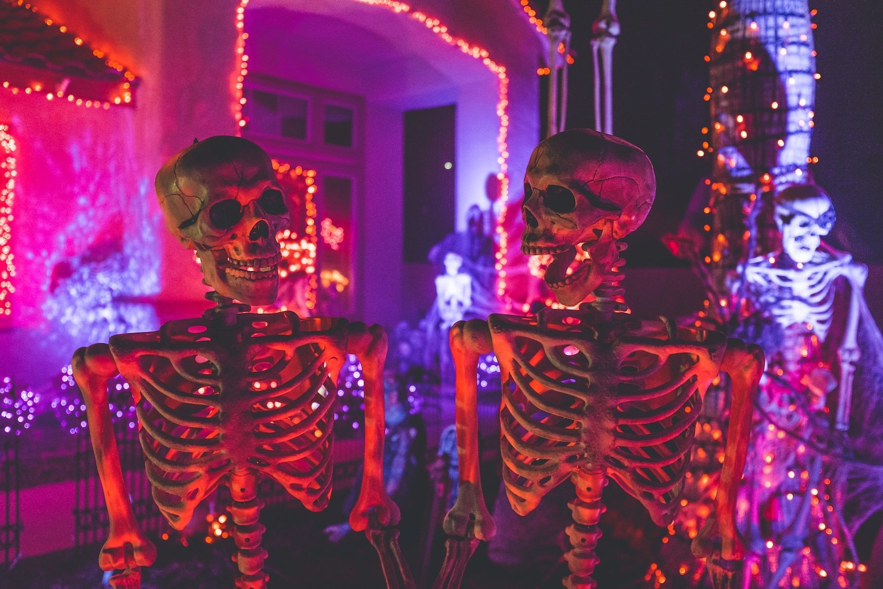 halloween in dublin ireland © kenny-eliason-unsplash