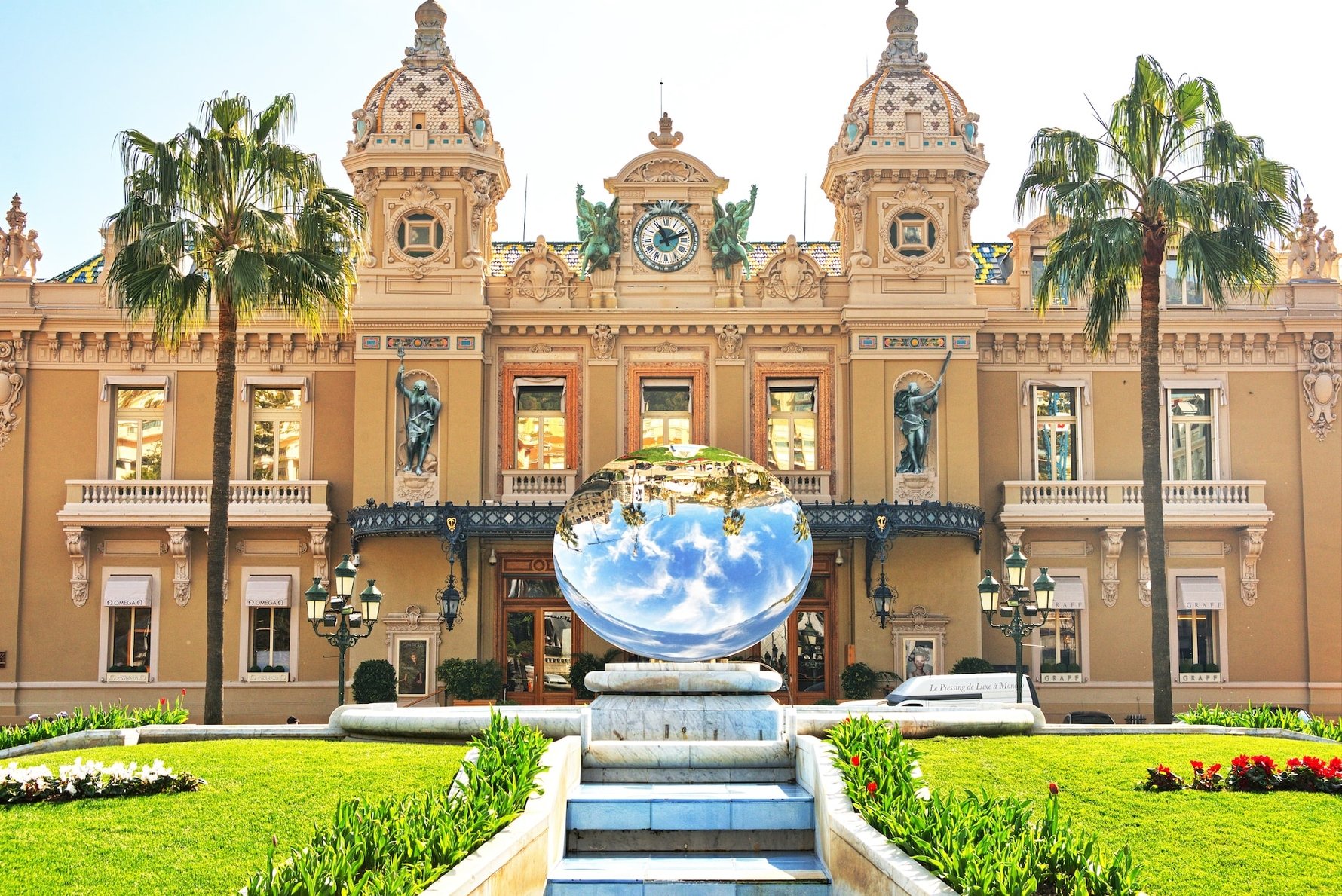 The World's Best Cities to Put on Your Poker Face - Monaco © ravi-tripathi-unsplash.jpg