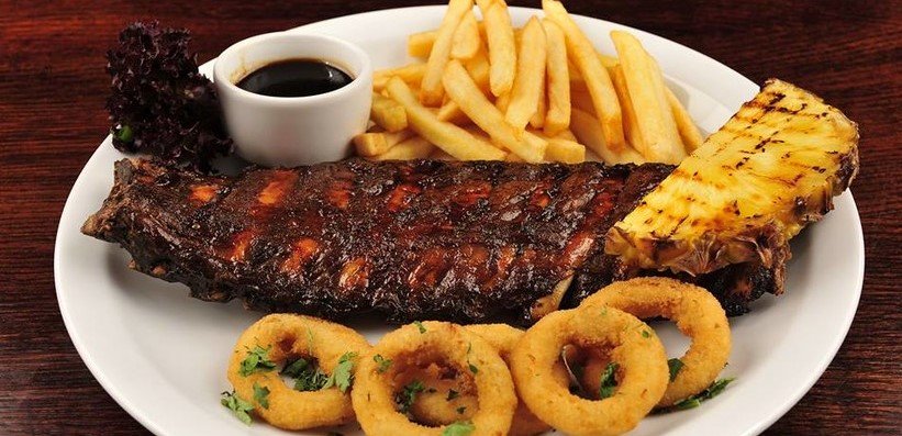 Classic Restaurant Steak Chips and Calimari