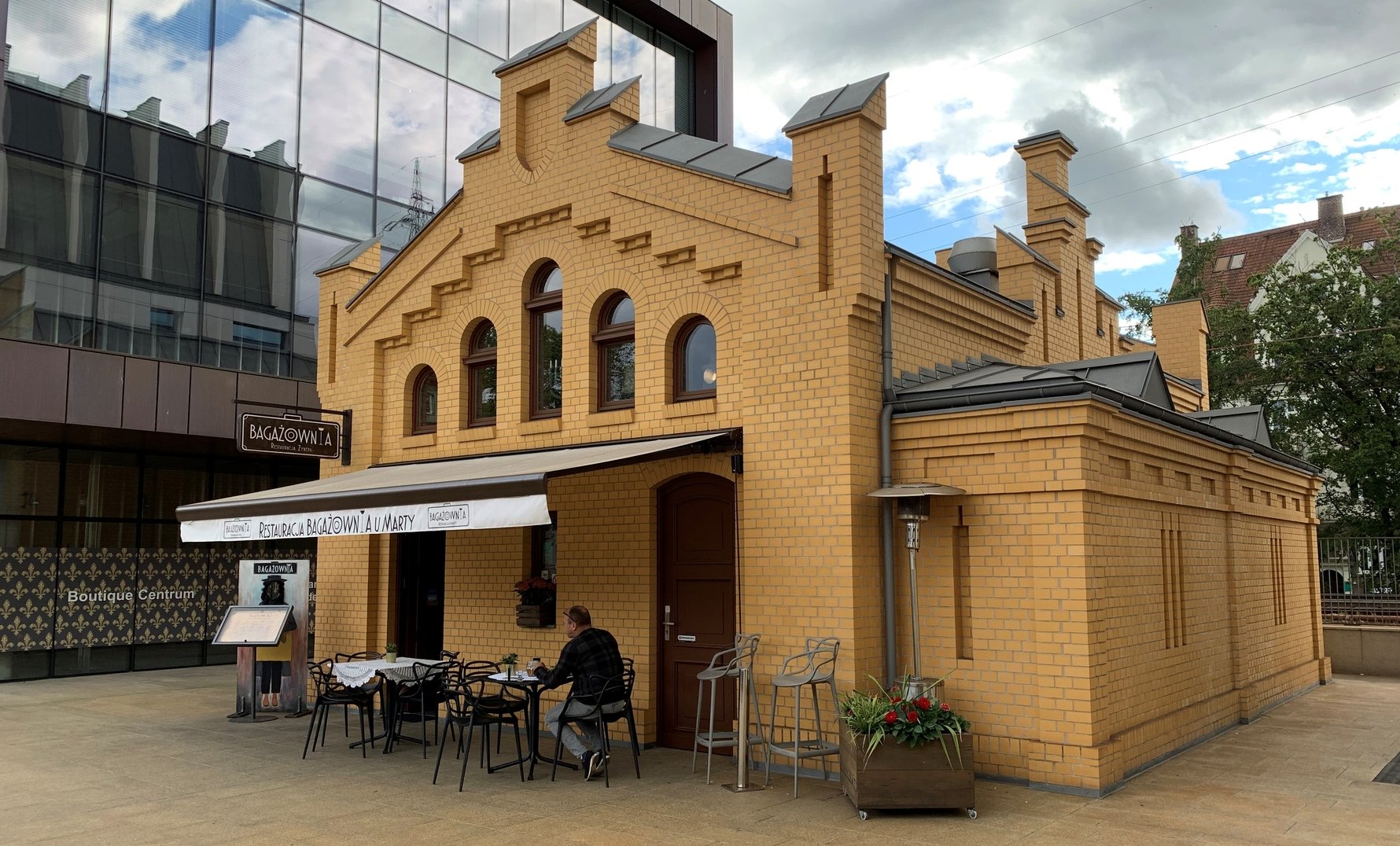 Bagażownia, Jewish Restaurant, Sopot