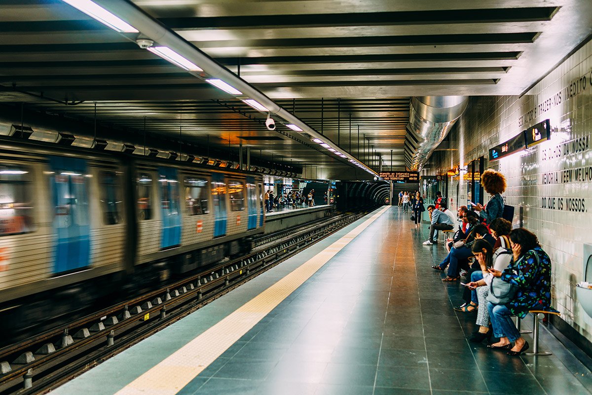 Lisbon Airport Metro