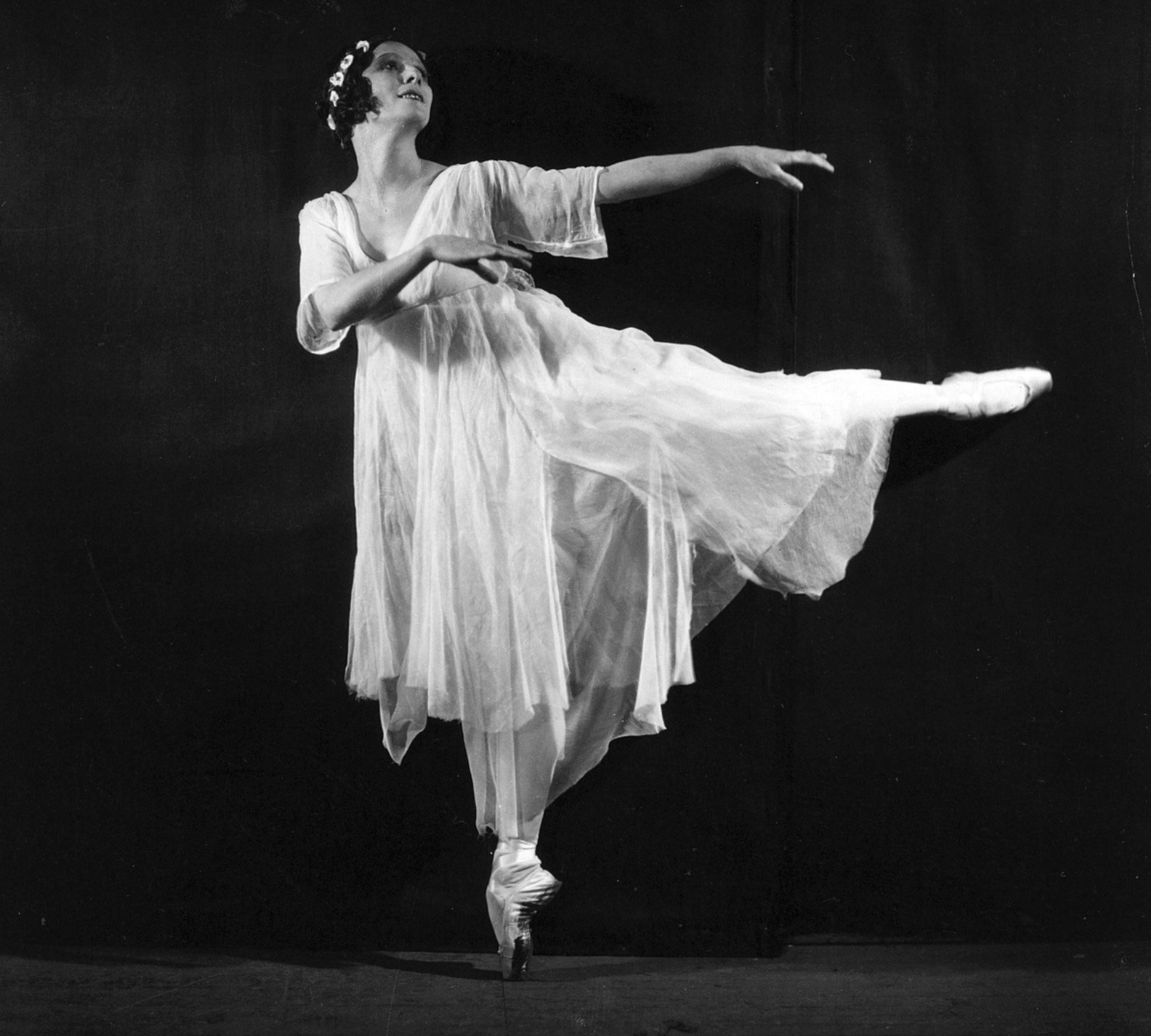 Famous Russian Women, Anna Pavlova © Public Domain