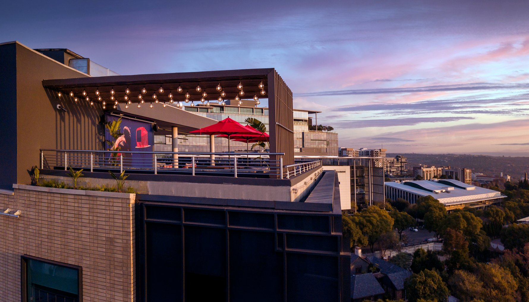 Radisson Red Rooftop 