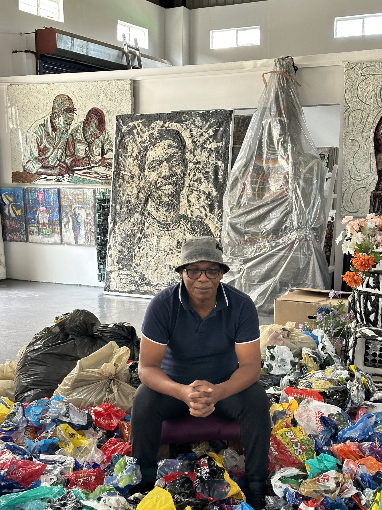 Mbongeni Buthelezi artist in his studio. Johannesburg In Your Pocket