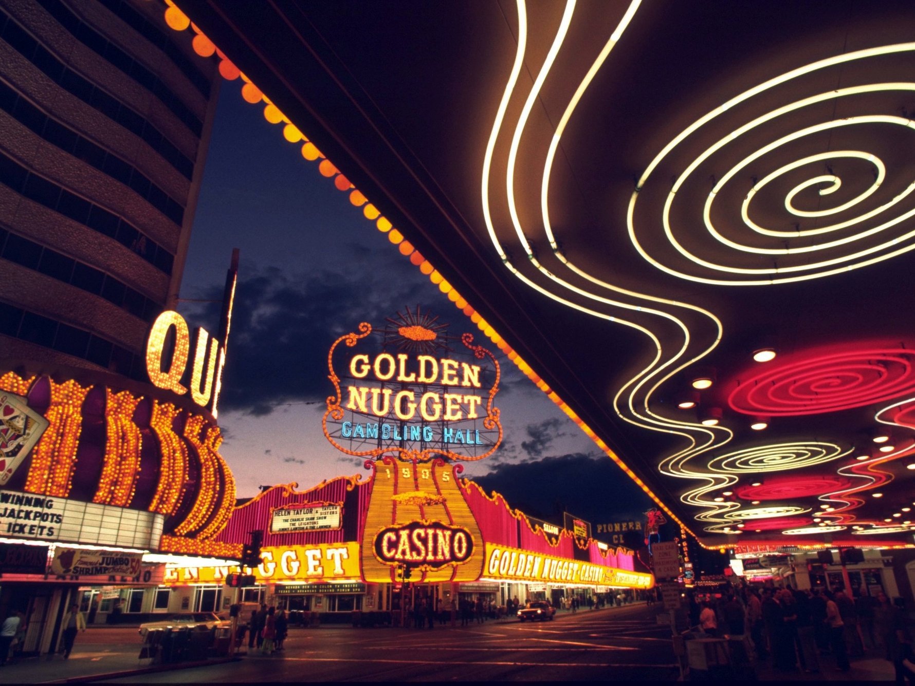 Iconic Las Vegas - the Golden Nugget © Romanov / Pixabay