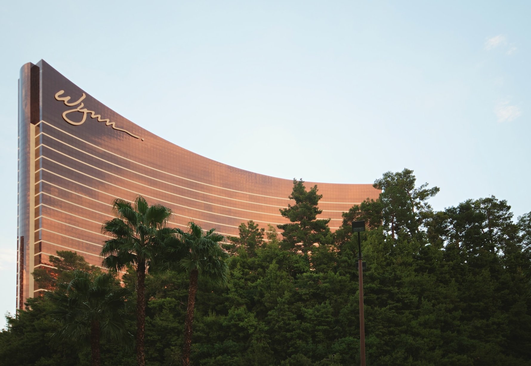 top casinos in las vegas - wynn casino © scott-webb-unsplash