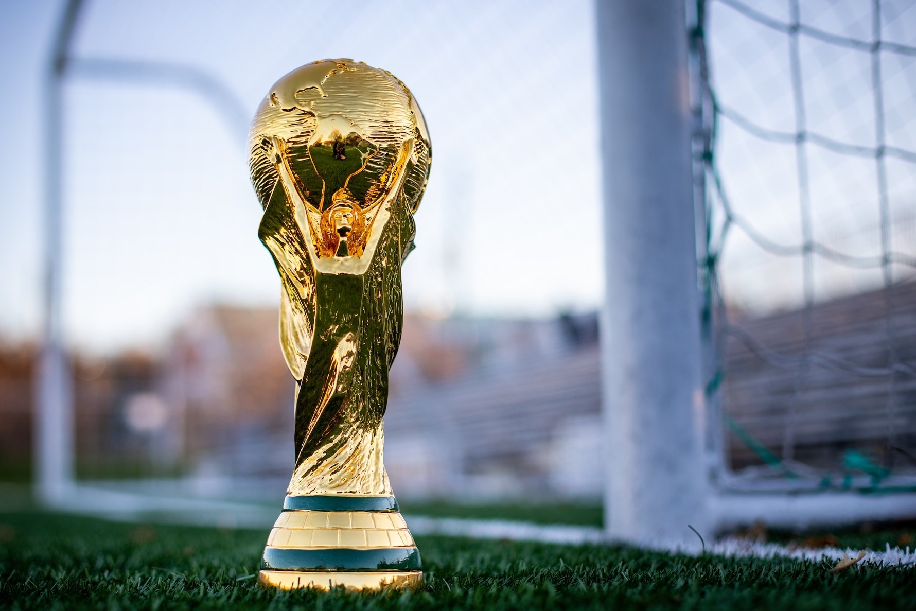 The World Cup Trophy © andy-macfarlane-unsplash.jpg